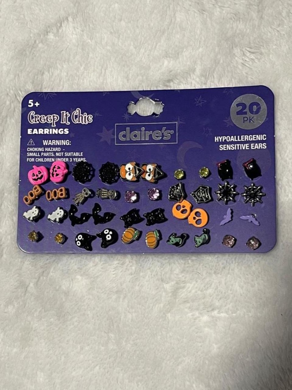 NWT Claire's Halloween Creep It Chic Halloween Earring 20CT Set